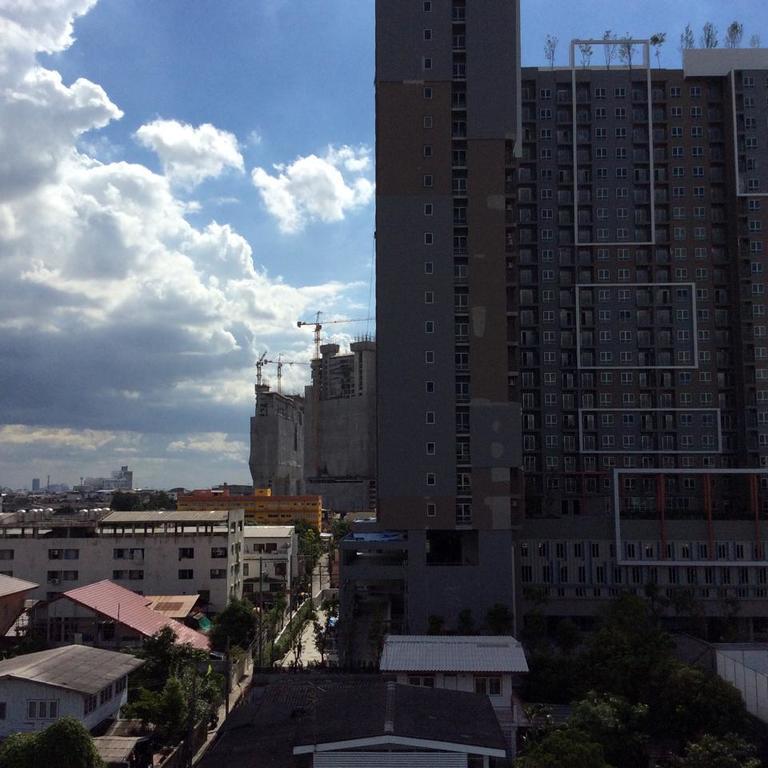 The State Apartment Bangkok Exterior photo